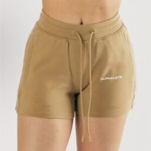 Alphalete essential core short